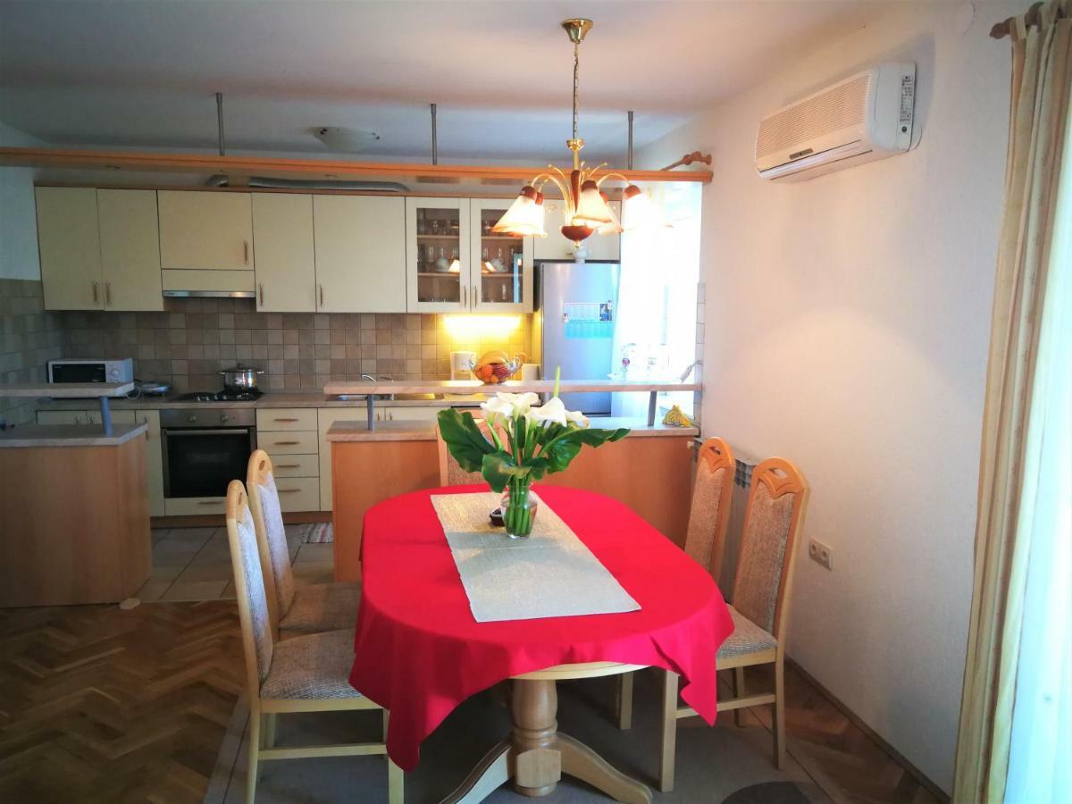 Countryside Vacation House Vitez Babino Polje Екстериор снимка